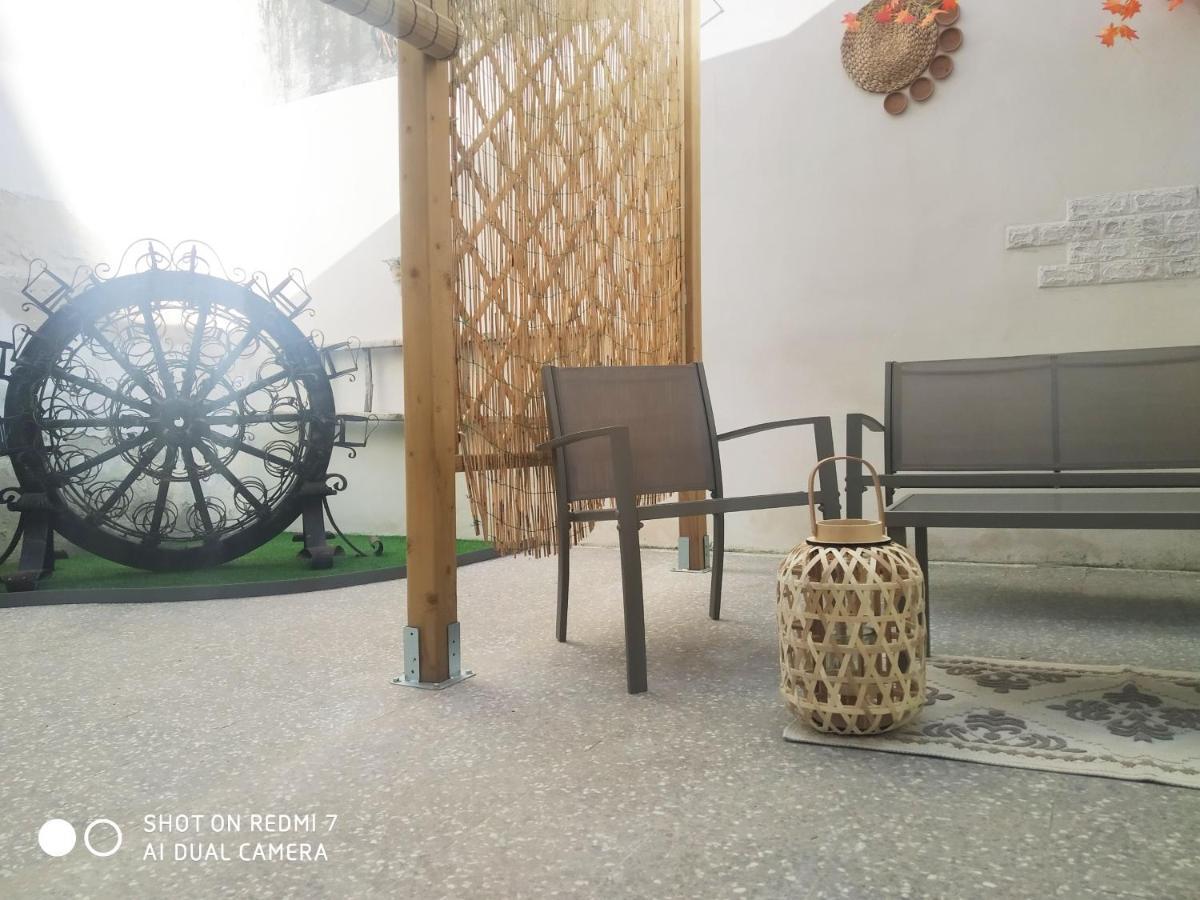 Aurisa Apartment Bari Ngoại thất bức ảnh